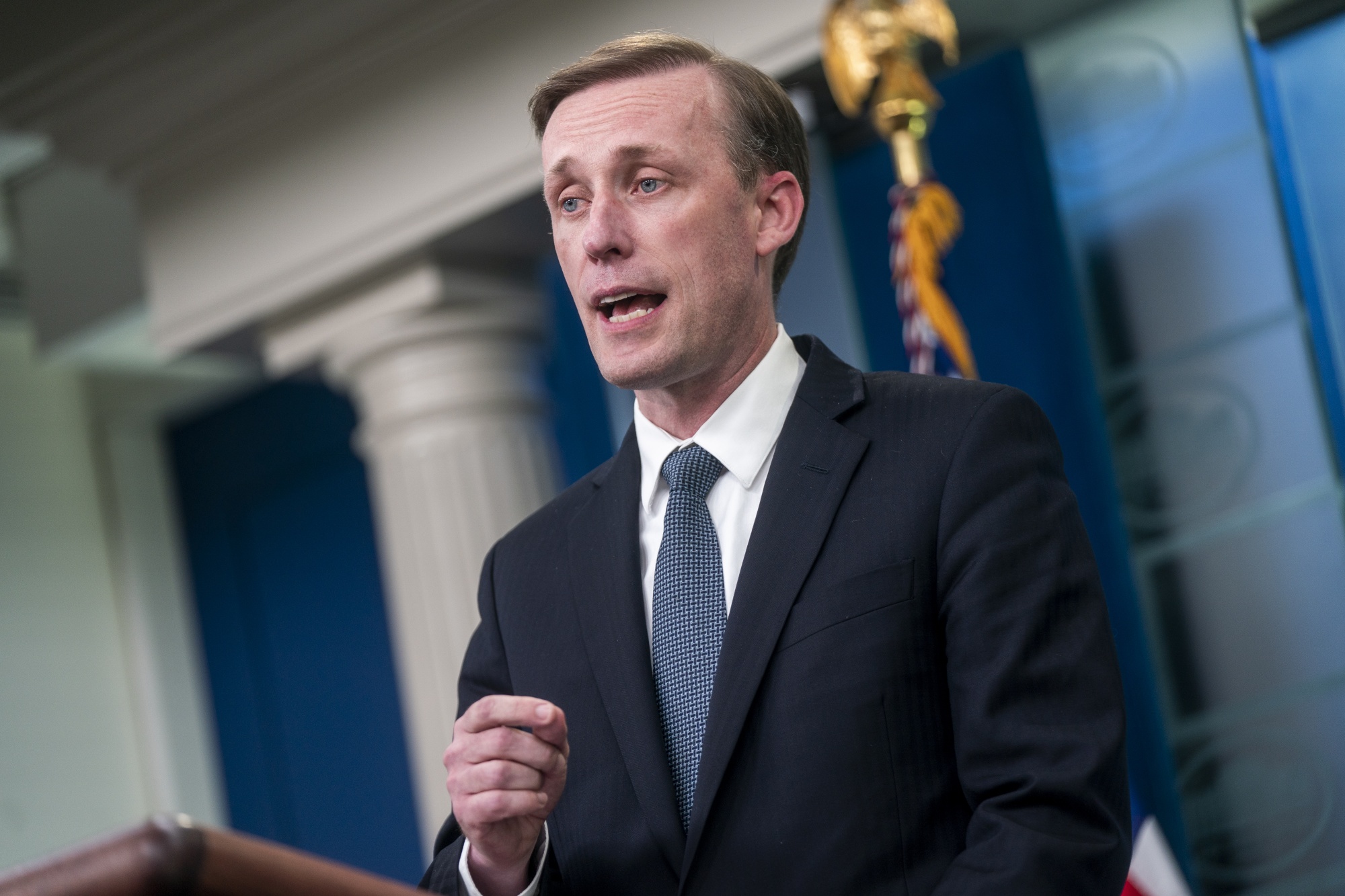 US rules out plans to send military instructors to Ukraine