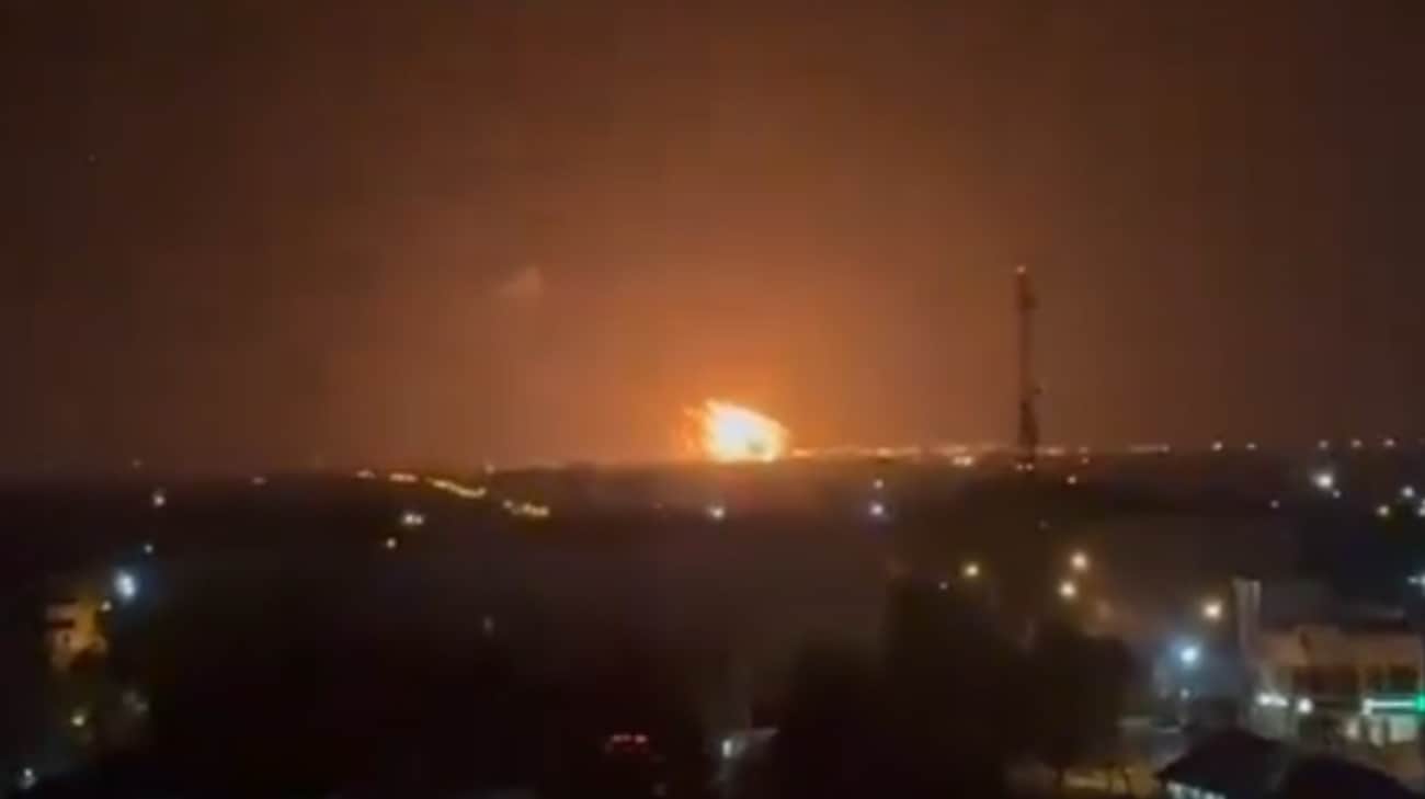 Ukraine stikes Russian oil refinery near Moscow