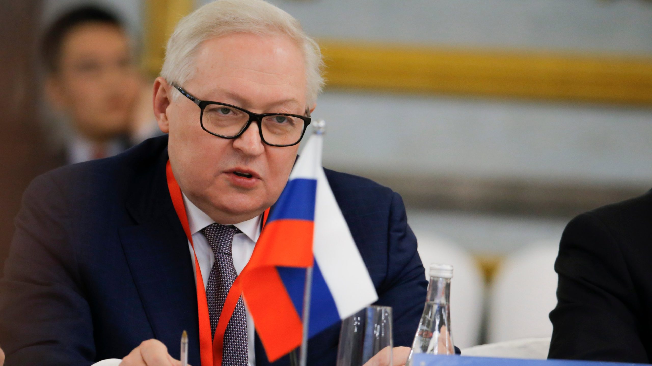 Russia warns US against striking Iran, calls for diplomacy