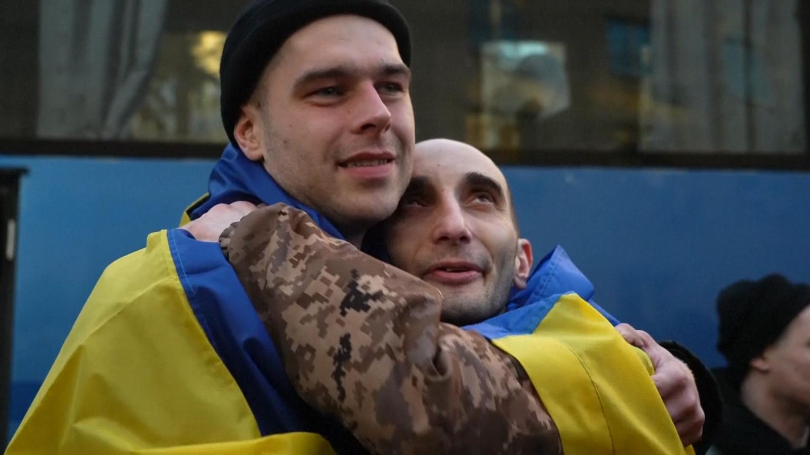 Ukraine, Russia swap 800 POWs in largest prisoner exchange since start of war