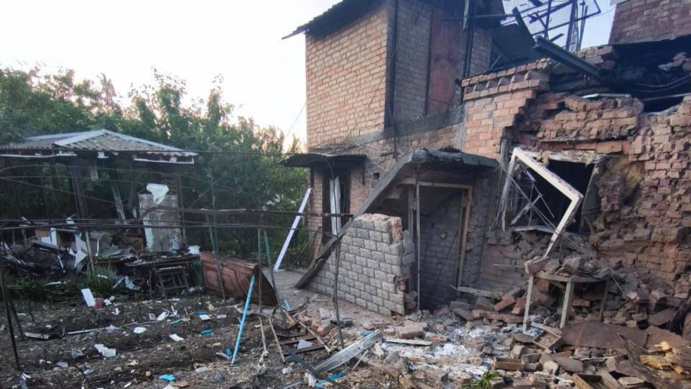Russia advances its offensive into Ukraine’s  Dneptrotevrosk region