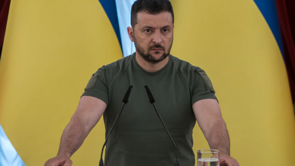 Zelenskiy accuses Western allies of “wasting time”, urges more sanctions on Russia