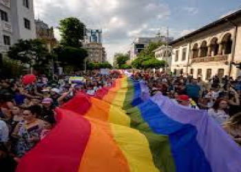 Tens of thousands attend gay pride march in Romania amidst political tensions